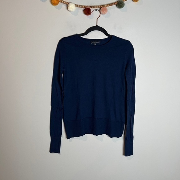 Universal Standard navy blue merino wool sweater - Picture 1 of 6